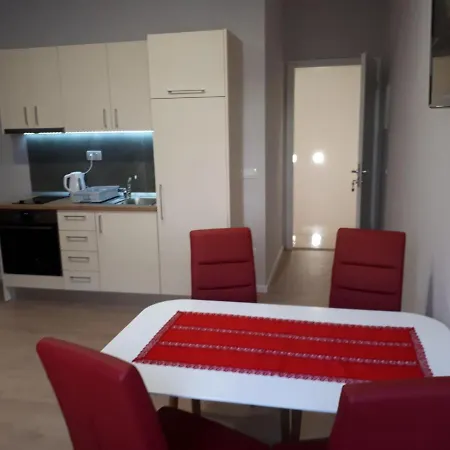 Апартаменти Sophie *